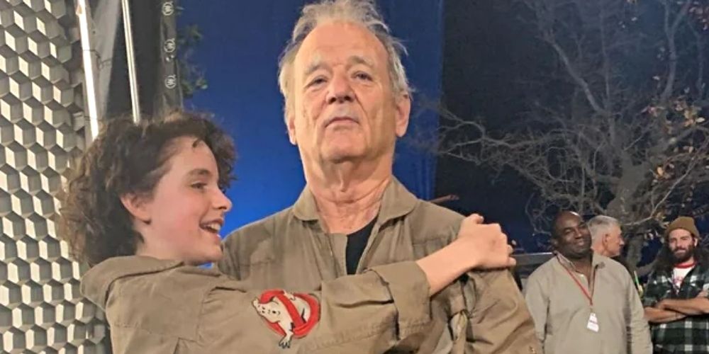 Mckenna Grace y Bill Murray en el set de Ghostbusters: Afterlife