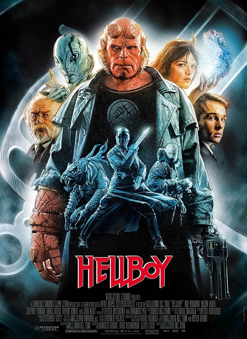 Hellboy y el elenco en el póster de Hellboy