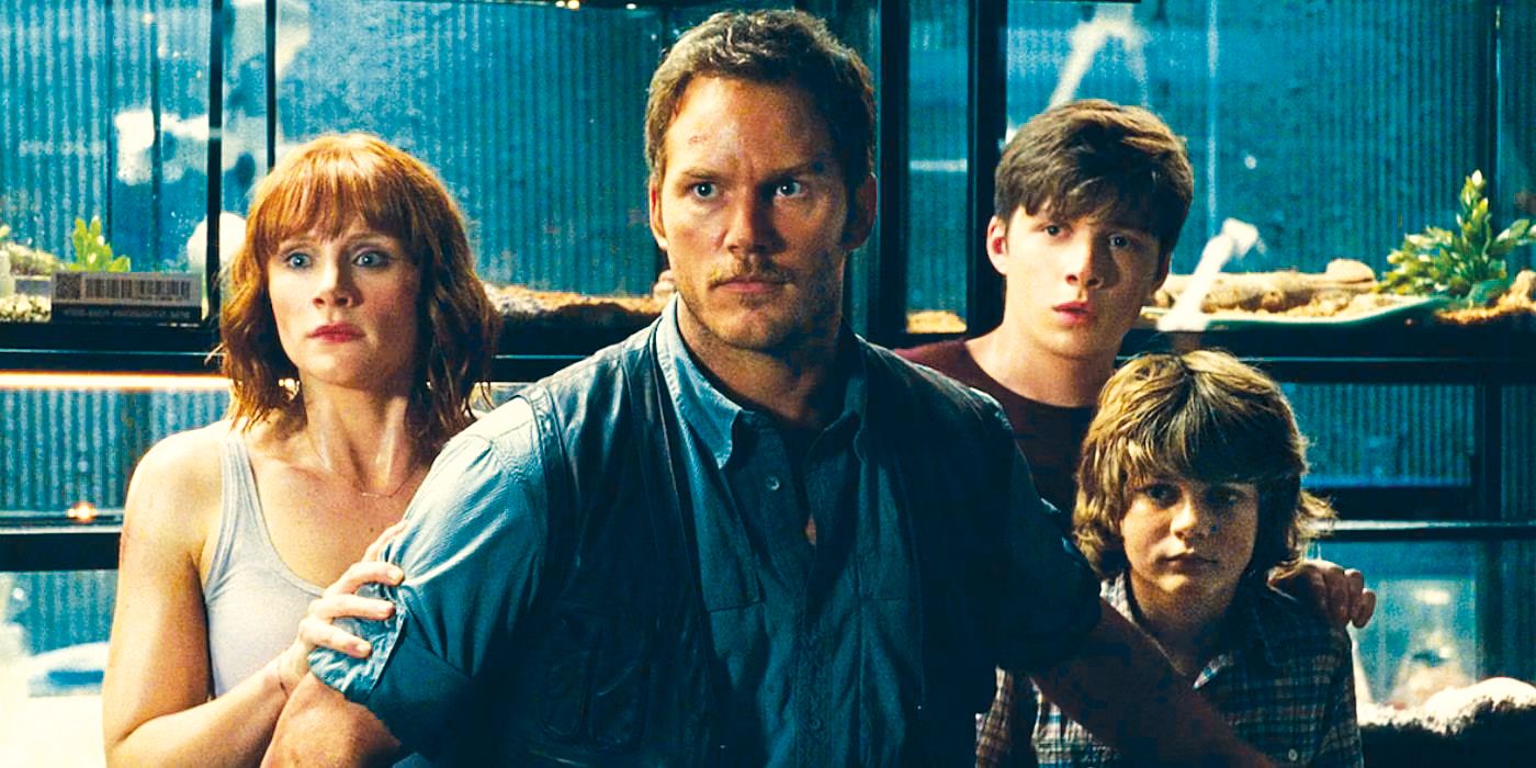 Claire Dearing (Bryce Dallas Howard), Owen Grady (Chris Pratt), Zach (Nick Robinson) y Gray (Ty Simpkins) en Jurassic World.