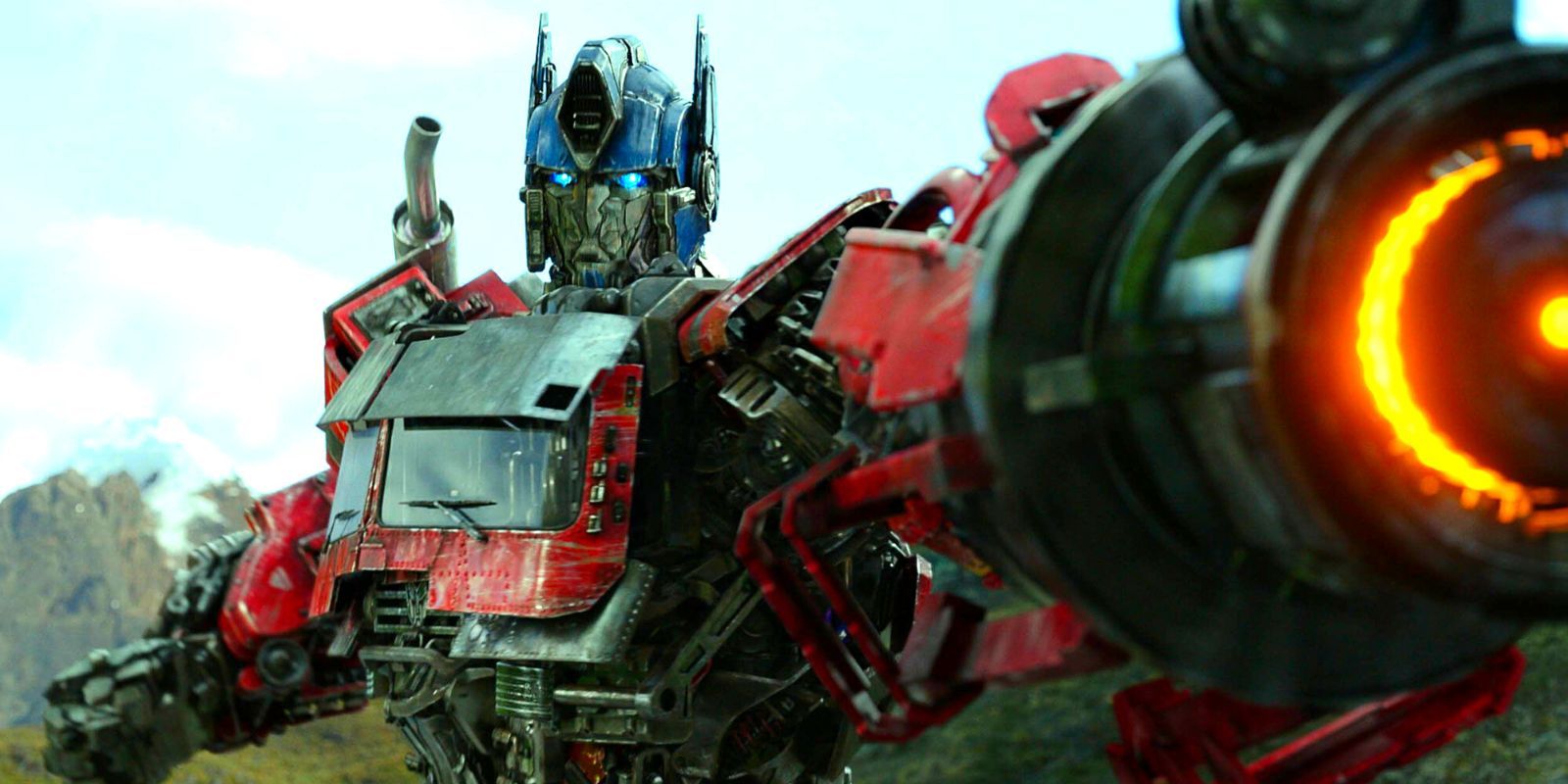 Optimus Prime apuntando con su blaster a un enemigo