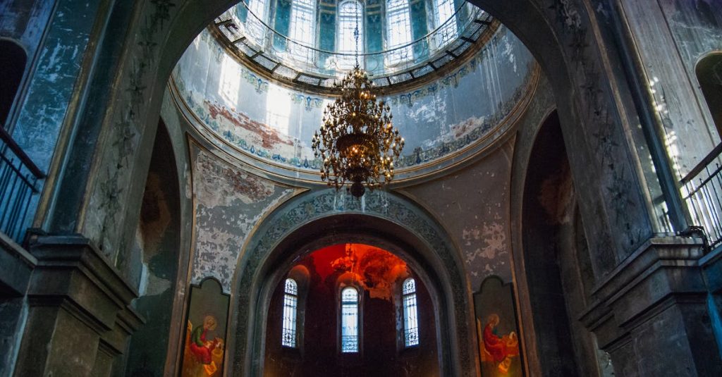 discover the art of restoration, where skilled craftsmen revive and rejuvenate cherished items, from antiques to artworks. explore techniques, tips, and the transformative power of restoring heritage and culture.